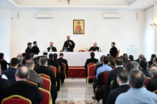 Ședință administrativă a clericilor din Protoieria Ilfov Sud Poza 285866