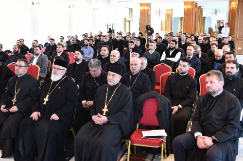 Ședință administrativă a clericilor din Protoieria Ilfov Sud Poza 285872