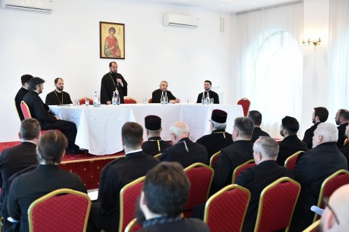 Ședință administrativă a clericilor din Protoieria Ilfov Sud Poza 285873