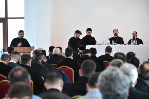 Ședință administrativă a clericilor din Protoieria Ilfov Sud Poza 285882