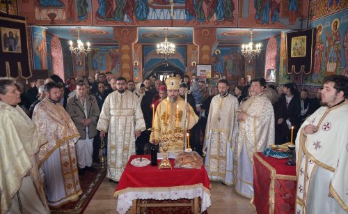 Binecuvântări arhiereşti în Episcopia Devei şi Hunedoarei Poza 286153