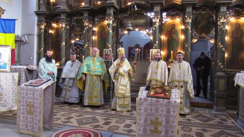 Sfințire de icoane în Parohia Cenadul Unguresc Poza 286188