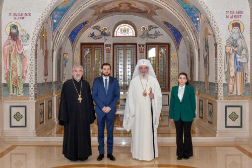 Patriarhul României l‑a primit pe noul ambasador al Republicii Armenia  Poza 286263