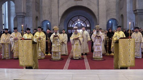 Moment aniversar pentru Episcopul Oradiei Poza 286788