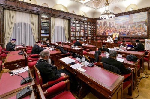 Sinodul Mitropoliei Munteniei și Dobrogei în ședință de lucru Poza 287259