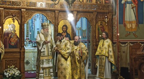 Hirotonie la paraclisul Catedralei Arhiepiscopale din Suceava Poza 287514