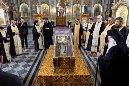 Momente istorice de comuniune și rugăciune în a doua zi de pelerinaj în Prahova Poza 287778
