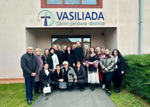 Mărţişoare la Centrul pentru persoane vârstnice „Vasiliada” din Oradea Poza 287826