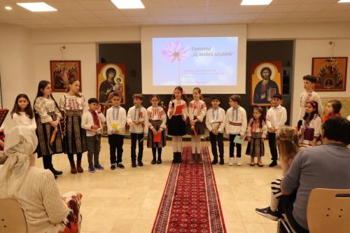 Spectacol dedicat mamelor într‑o comunitate românească din Austria Poza 287923