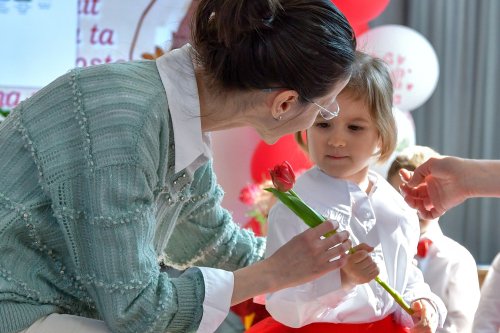 Copiii de la Grădinița Patriarhiei Române și‑au sărbătorit mamele Poza 288019