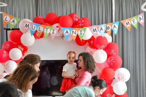 Copiii de la Grădinița Patriarhiei Române și‑au sărbătorit mamele Poza 288027