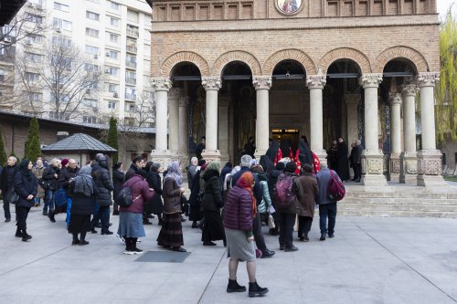 Procesiune cu moaștele Sfinților 40 de Mucenici la Mănăstirea Antim Poza 288206