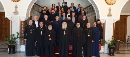 Simpozion internaţional al dogmatiştilor ortodocşi în Cipru Poza 288144