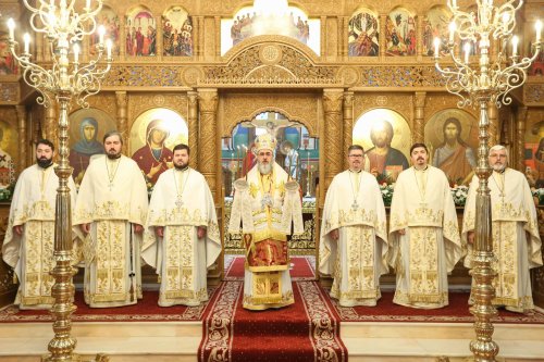 Moment aniversar în Arhiepiscopia Buzăului și Vrancei Poza 288372