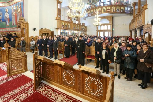 Moment aniversar în Arhiepiscopia Buzăului și Vrancei Poza 288374