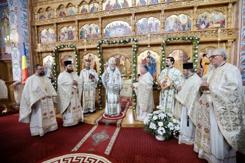 Popas liturgic la Biserica „Sfântul Proroc Ilie Tesviteanul”, Baia Mare Poza 288596