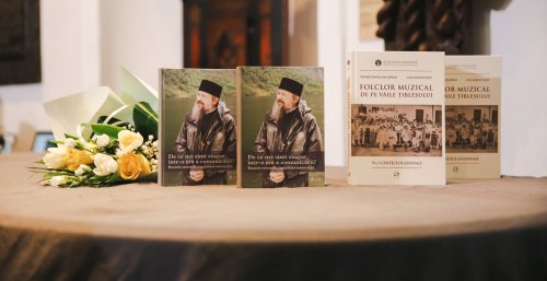 Două volume semnate de Episcopul Macarie, lansate la Cluj-Napoca Poza 288720