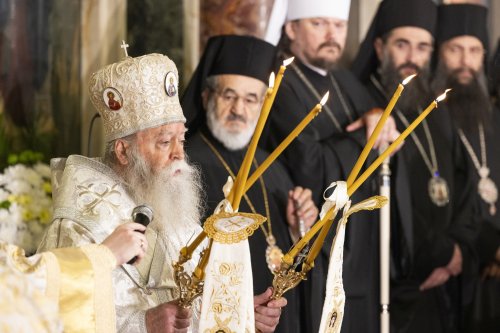 Patriarhul Neofit al Bulgariei a fost înmormântat Poza 288853