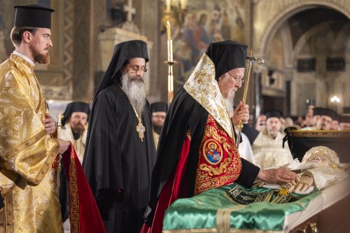 Patriarhul Neofit al Bulgariei a fost înmormântat Poza 288886