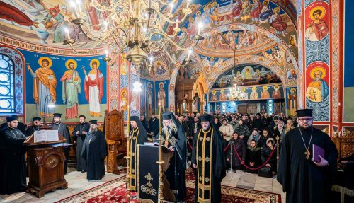 Începutul Postului Mare la paraclisul Mănăstirii „Sfântul Ioan cel Nou” din Suceava Poza 289093