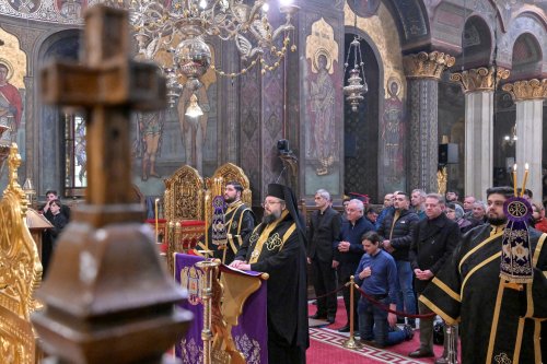 Slujba Canonului cel Mare continuă la Catedrala Patriarhală Poza 289180