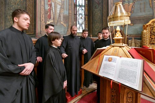 Slujba Canonului cel Mare continuă la Catedrala Patriarhală Poza 289186