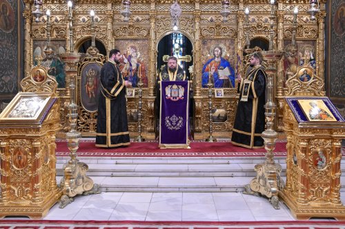 Slujba Canonului cel Mare continuă la Catedrala Patriarhală Poza 289195