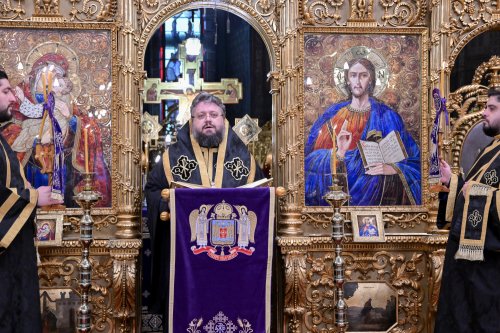 Slujba Canonului cel Mare continuă la Catedrala Patriarhală Poza 289197