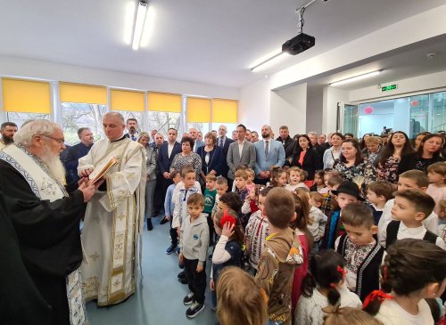 Inaugurarea grădiniței cu program prelungit din localitatea clujeană Baciu Poza 289235