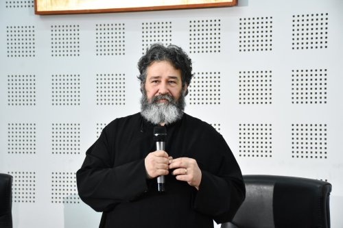 Conferință la Facultatea de Teologie Ortodoxă din Cluj-Napoca Poza 289407