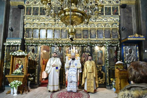 Cea mai veche biserică din București și-a sărbătorit hramul istoric Poza 289625