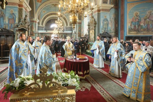 Praznicul Bunei Vestiri la o parohie din Vrancea  Poza 289794