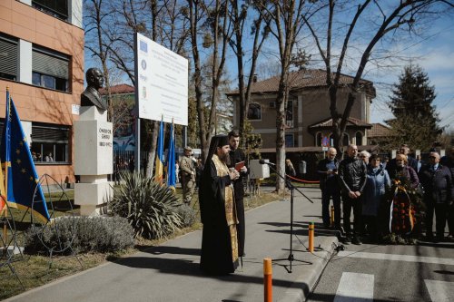 Ceremonie la Liceul Teoretic „Onisifor Ghibu” din Cluj-Napoca Poza 289982
