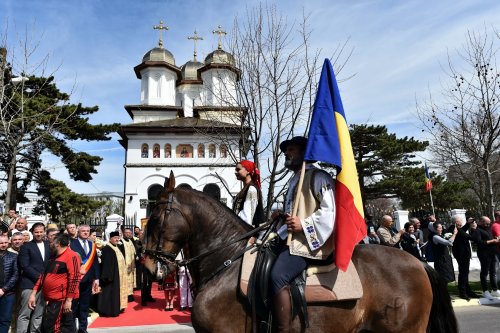 Comunități din Protopopiatul Ilfov Nord vizitate de Sfântul Dimitrie cel Nou Poza 290232