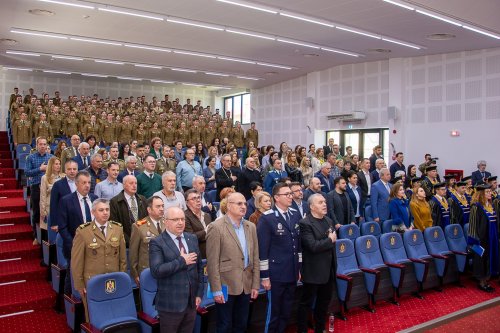 Pr. Constantin Necula, doctor honoris causa al AFT Sibiu Poza 290154