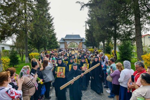 Pelerinajul Sfântului Dimitrie cel Nou în judeţul Ilfov, la final Poza 290410