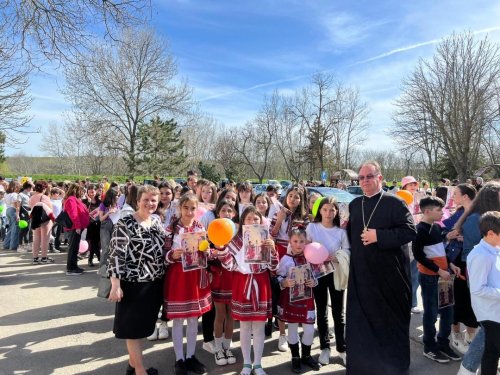 Părinți și copii pe străzile din orașul ialomițean Slobozia Poza 290535