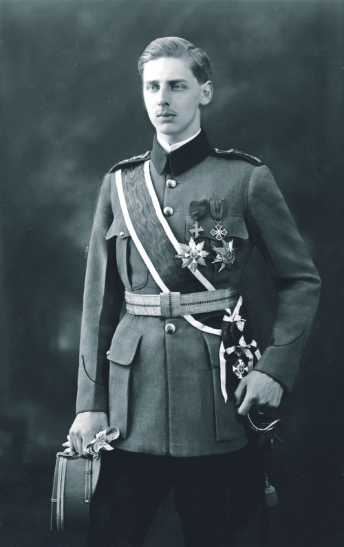 Principele regent Nicolae, reînhumat la Curtea de Argeş Poza 290476