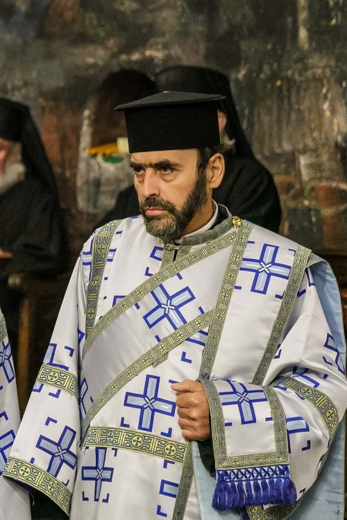 Arhidiaconul Lavrentie Țurcanu de la Mănăstirea Neamț a trecut la Domnul Poza 290778