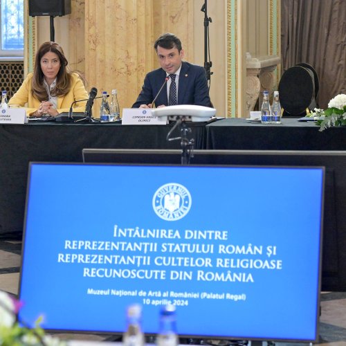 Perspectivele parteneriatului dintre stat și cultele religioase, dezbătute în Capitală Poza 291388