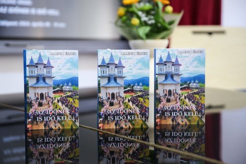 Lansarea volumului „Toată vremea-și are vreme” în limba maghiară la Cluj-Napoca Poza 291451