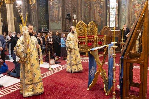 Denia Acatistului Bunei Vestiri la Catedrala Patriarhală Poza 292506