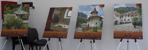 Evenimentul „Patrimoniul cultural religios: «Un trecut pentru viitor»” la Alba Iulia Poza 292447