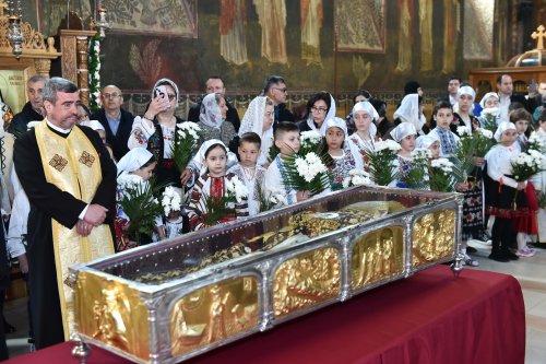Penultima zi a pelerinajului din Arhiepiscopia Bucureștilor, în Protoieria Sector 5 Poza 292566