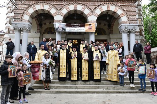 Penultima zi a pelerinajului din Arhiepiscopia Bucureștilor, în Protoieria Sector 5 Poza 292587