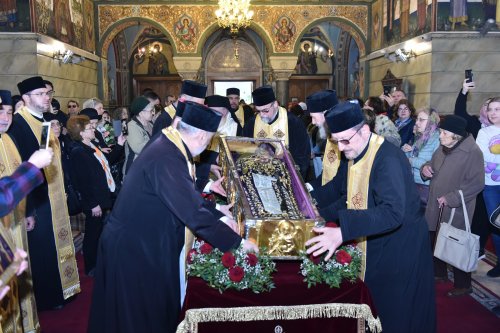 Penultima zi a pelerinajului din Arhiepiscopia Bucureștilor, în Protoieria Sector 5 Poza 292591