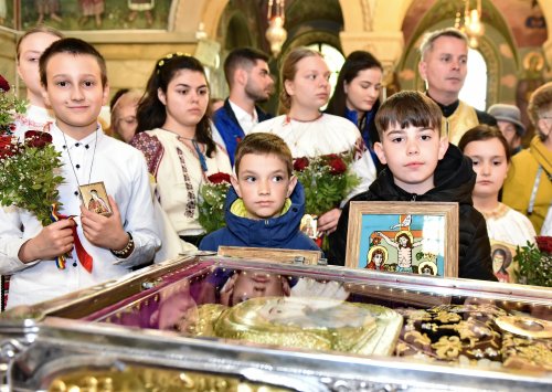 Penultima zi a pelerinajului din Arhiepiscopia Bucureștilor, în Protoieria Sector 5 Poza 292594