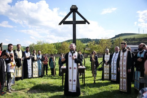 Pelerinajul Tinerilor pe Jos de la Iclod la Mănăstirea Nicula, ediția a 14-a Poza 292638