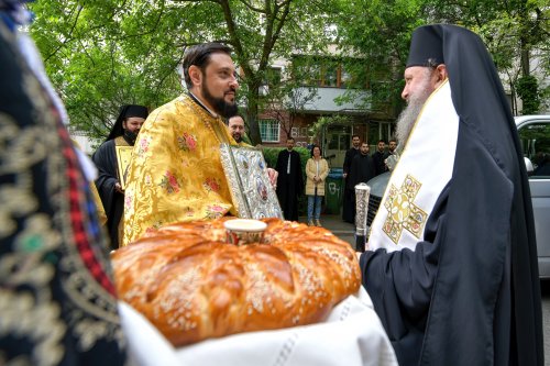 Sfântul Dimitrie cel Nou și-a încheiat călătoria în Arhiepiscopia Bucureștilor Poza 292799