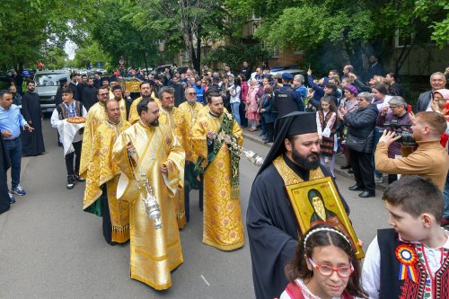 Sfântul Dimitrie cel Nou și-a încheiat călătoria în Arhiepiscopia Bucureștilor Poza 292800